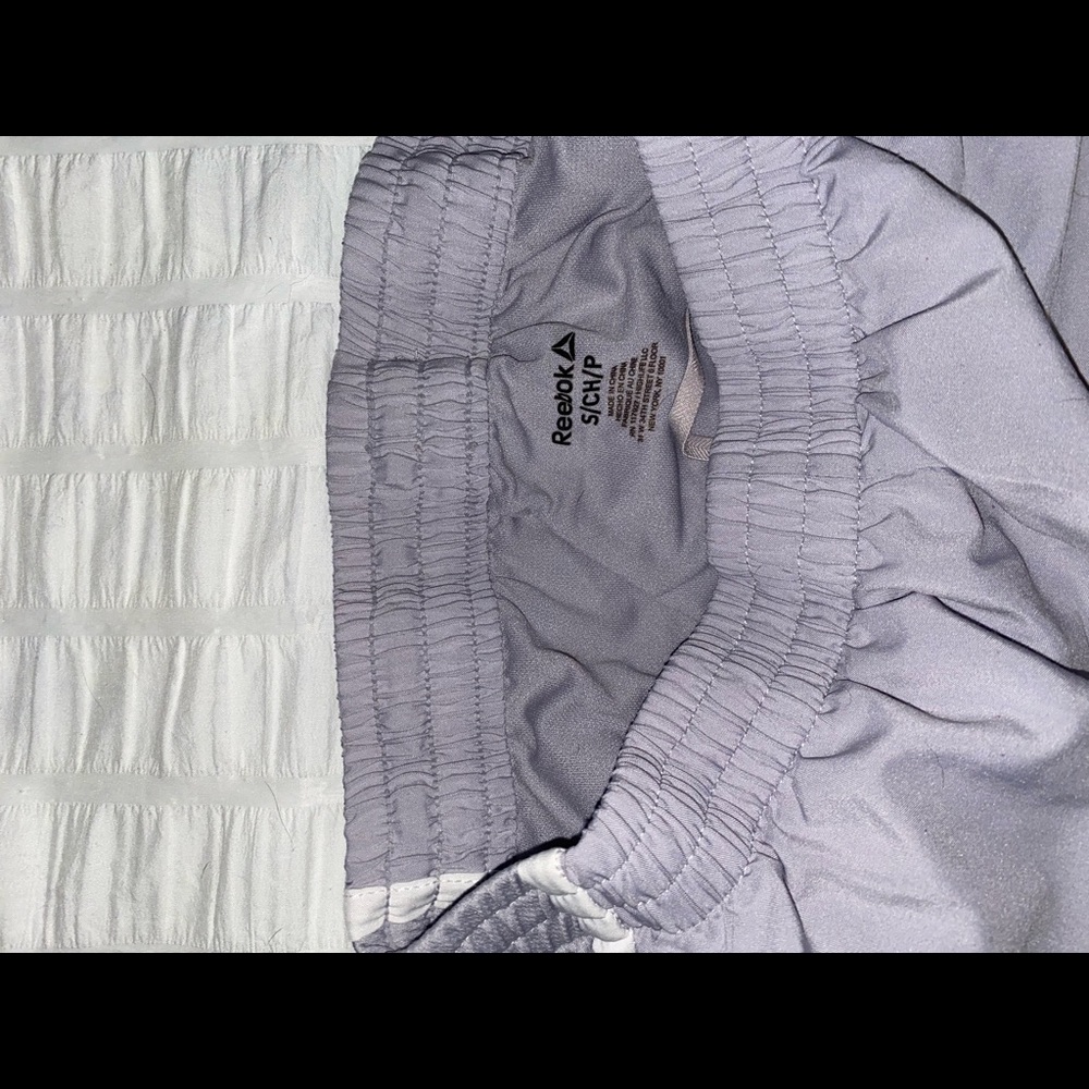 Rebook size S shorts